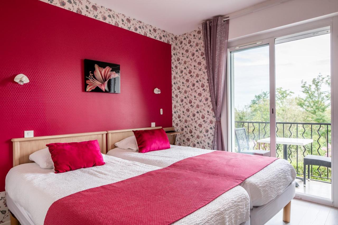 Aux Tauzins Hotell Montfort-en-Chalosse Eksteriør bilde