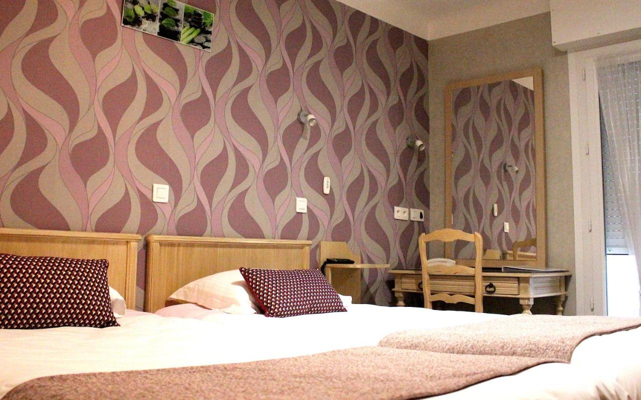 Aux Tauzins Hotell Montfort-en-Chalosse Eksteriør bilde
